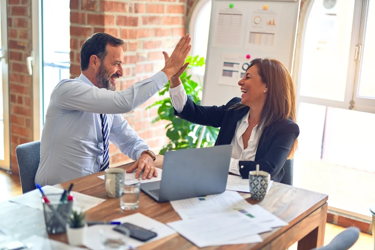 Équipe d'entreprise en session de formation
